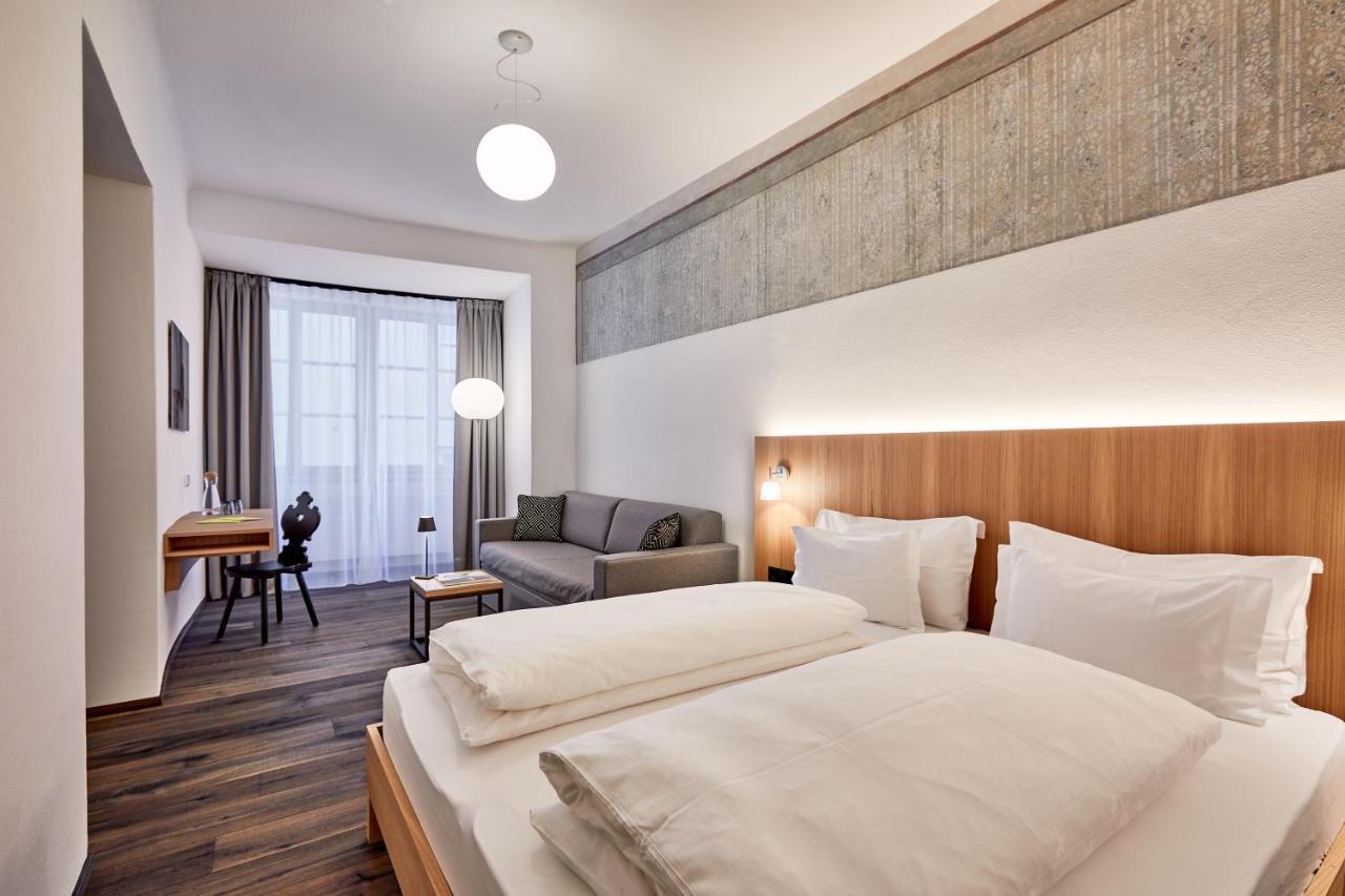 Walther V.d. Vogelweide Superior Hotel